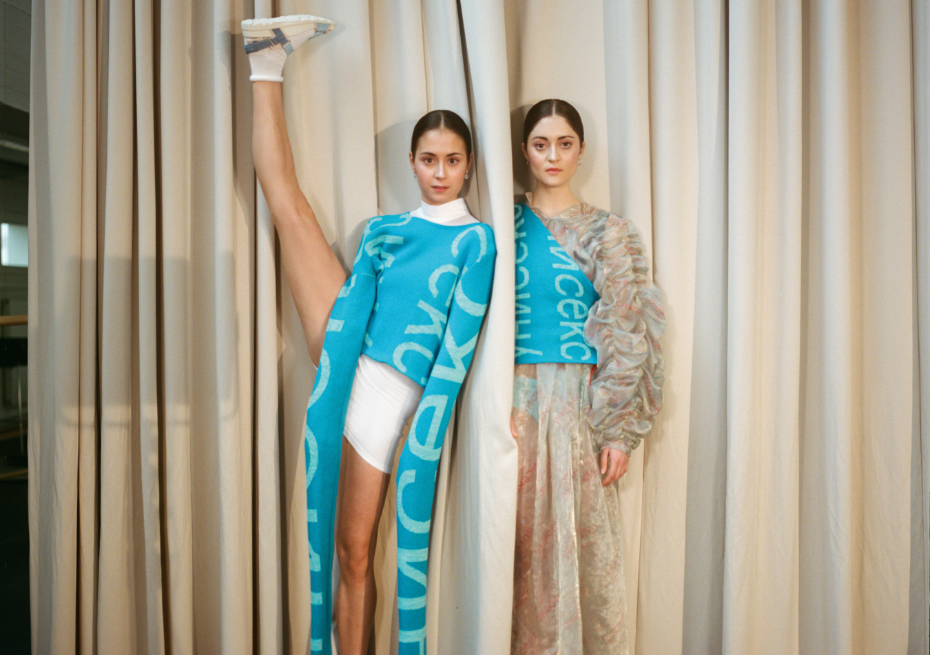 Seks porno anal rus qizlar pikap