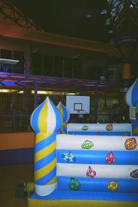 Die Hüpfburg der Dandy Diary Party                