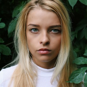 BLONDE LottiLeona 04